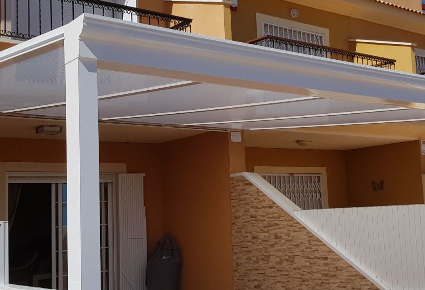 Cerramiento para terraza / Pérgola